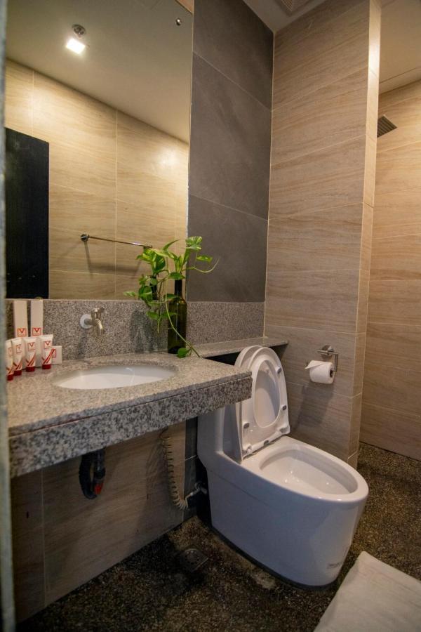 Viven Hotel Laoag Dış mekan fotoğraf