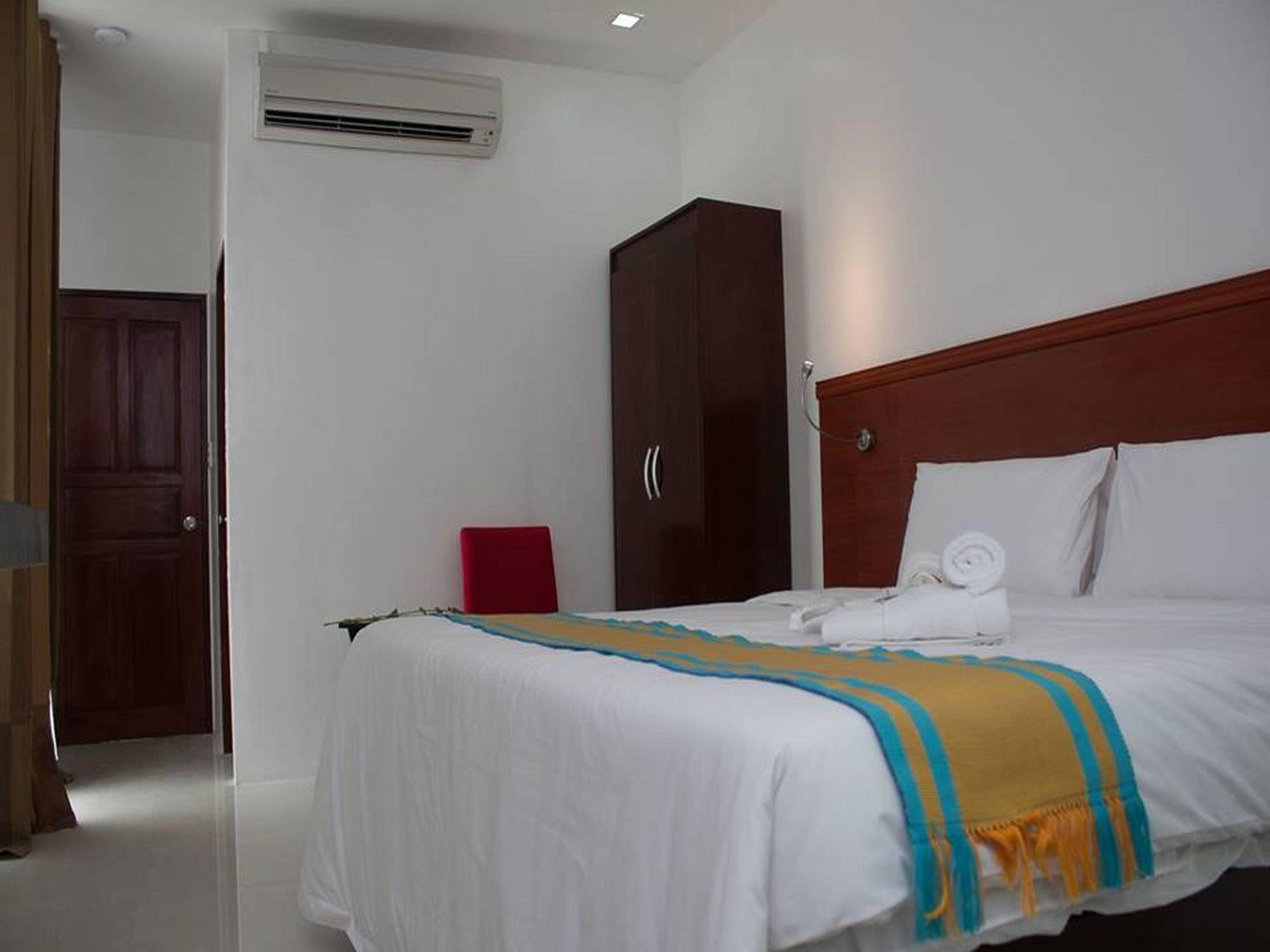 Viven Hotel Laoag Dış mekan fotoğraf