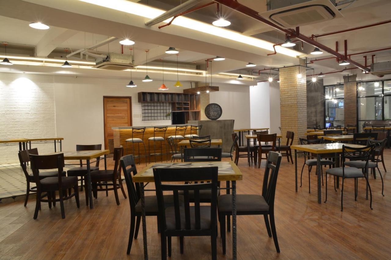 Viven Hotel Laoag Dış mekan fotoğraf